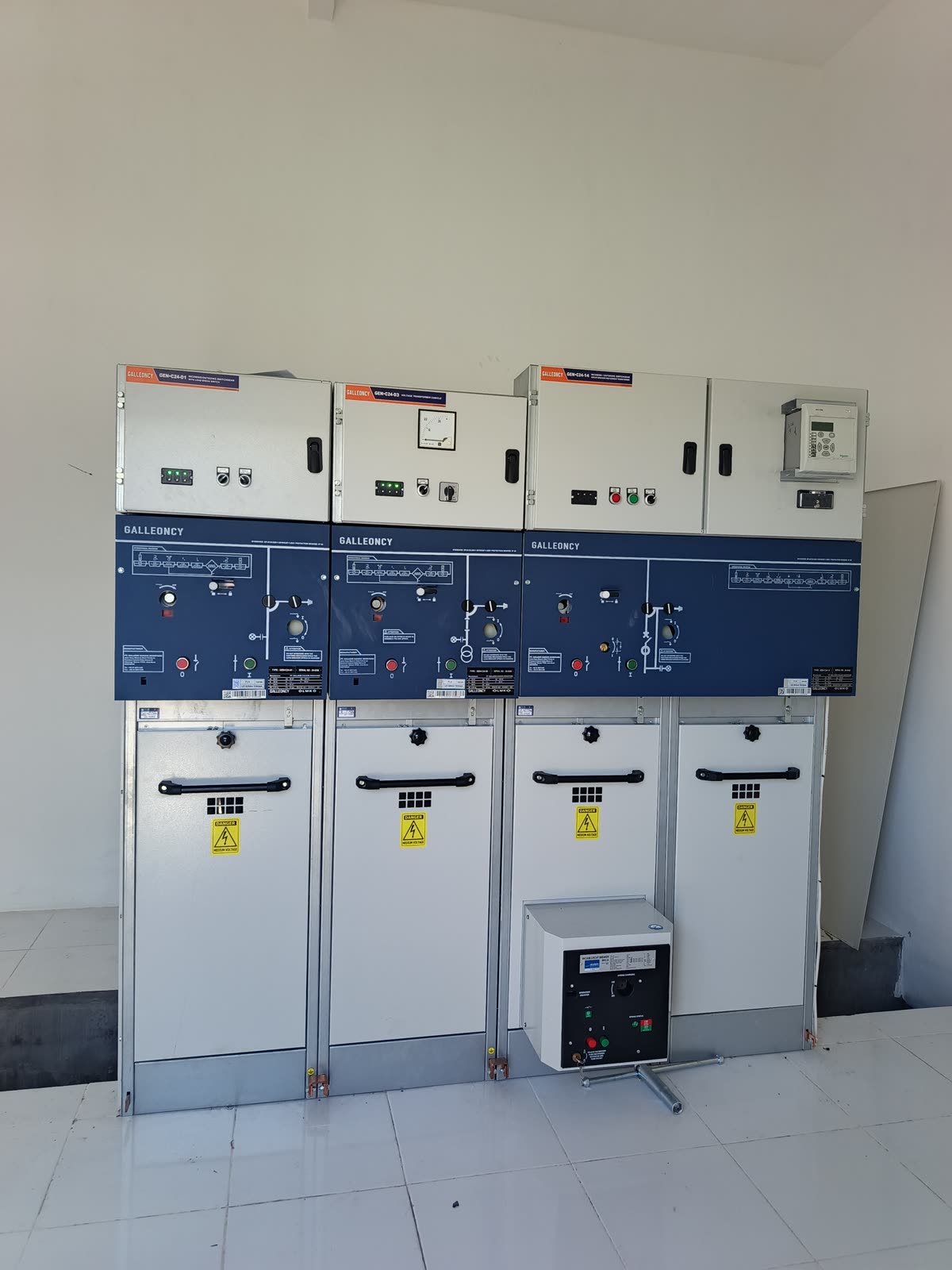 Kubikel tegangan menengah 20 kV &mdash; gardu PT Ratu Makmur Abadi